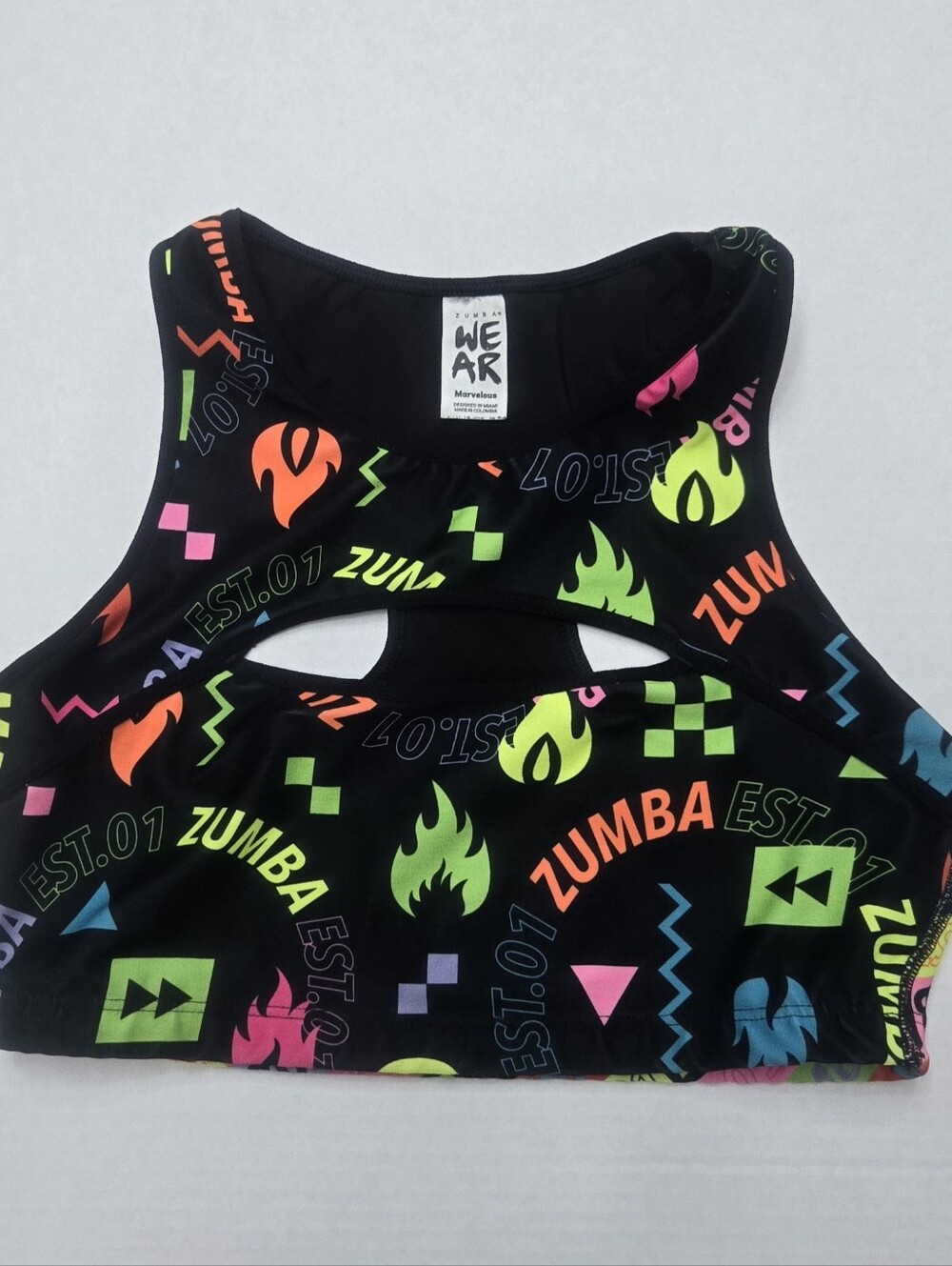Zumba Wear Sports Bra Printed Keyhole Multi Graphic Z1T02635 M